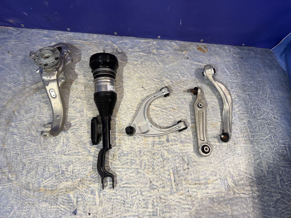 Mercedes. Цапфа, стійка, ричаг 296,297,295