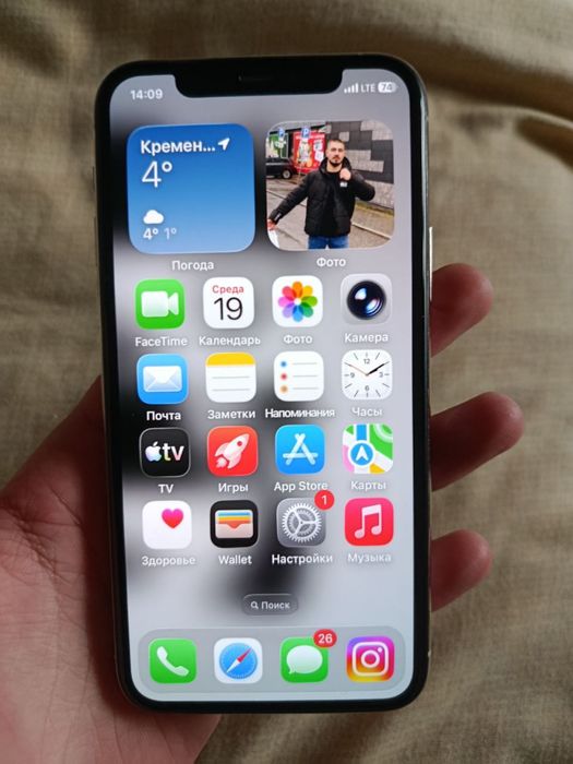iphone 11 pro в хорошем состоянии
