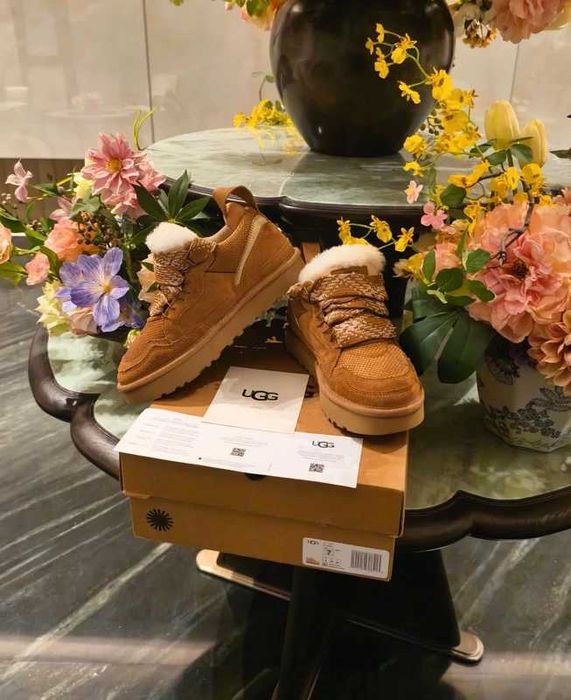 UGG Lowmel Chestnut Rozmiar 40