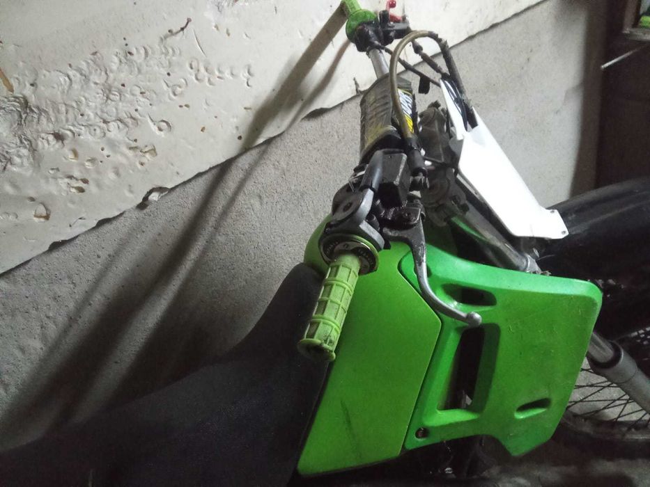 Kawasaki Kdx 200