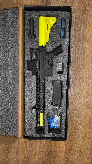 Vendo material de airsoft NUNCA USADO