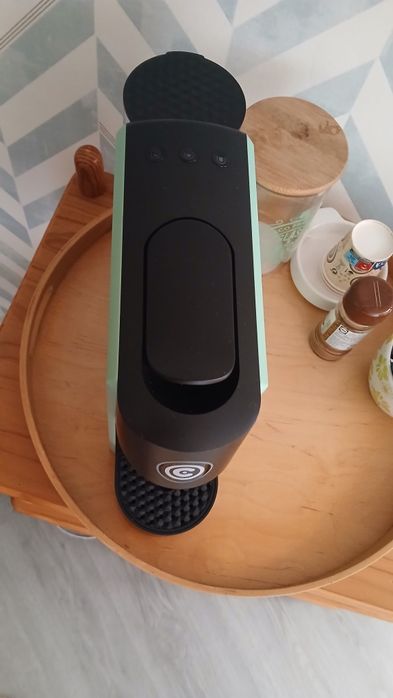 Máquina de Café. NOVA.