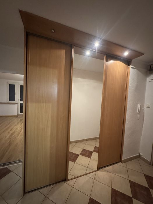 Szafa przesuwna do zabudowy