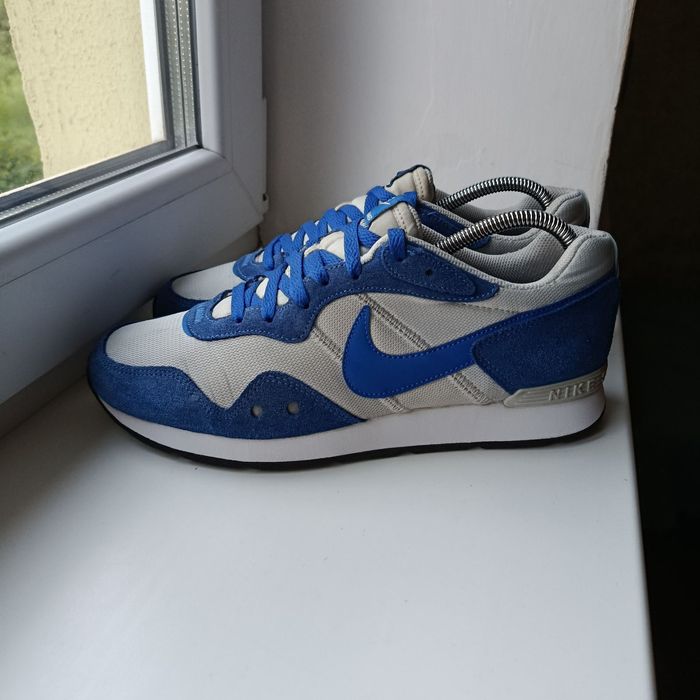 NIKE Venture Runner розмір 43. Оригінал