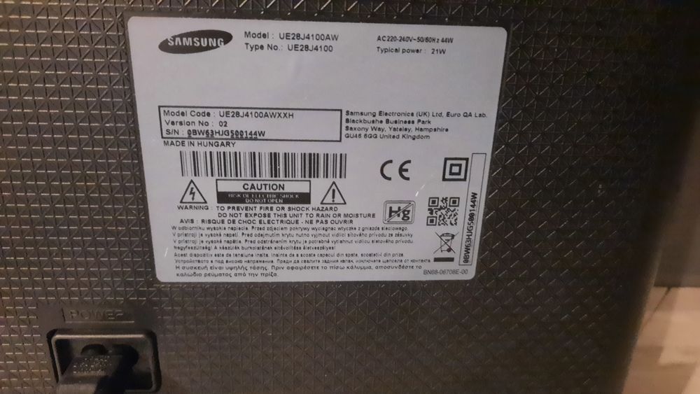 Samsung 28 cali UE28J4100AW