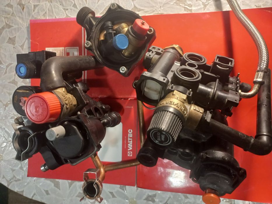 Гидрогрупи Ferolli,Biasi,Herman.