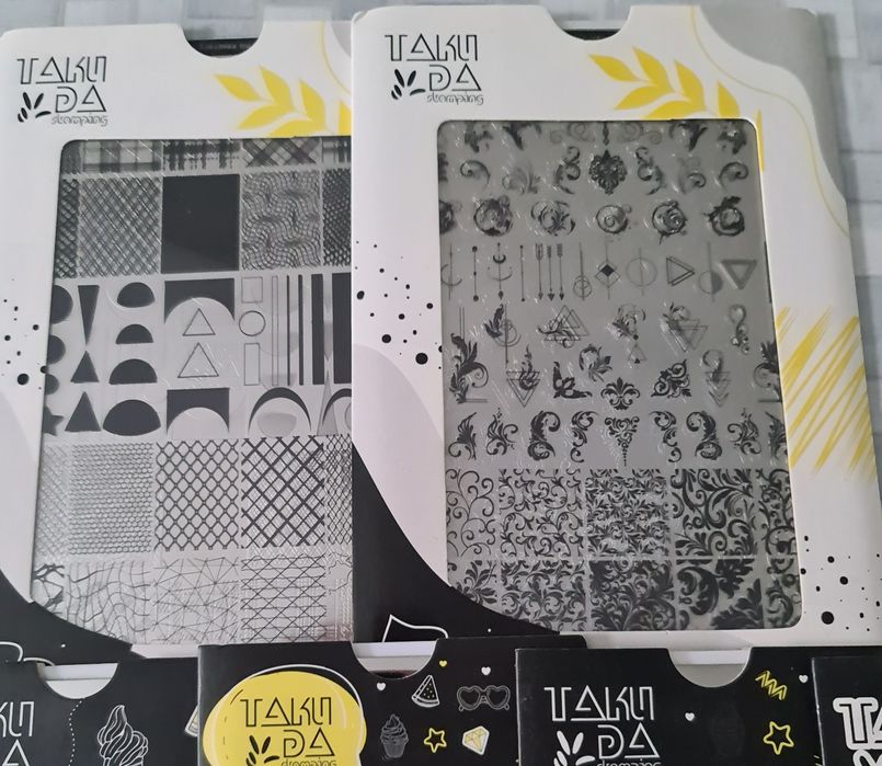 Пластини для стемпінгу