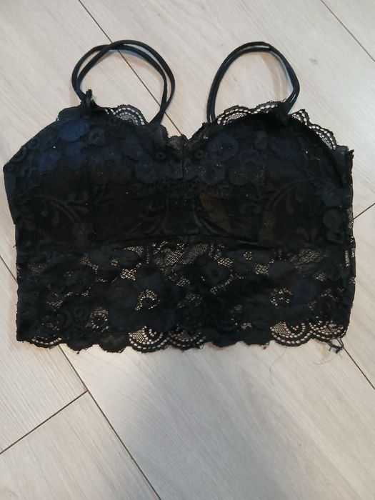 Czarny bralet damski