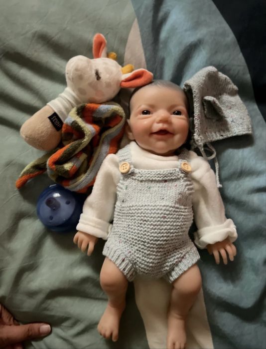 Bebé reborn de silicone sólido prematuro