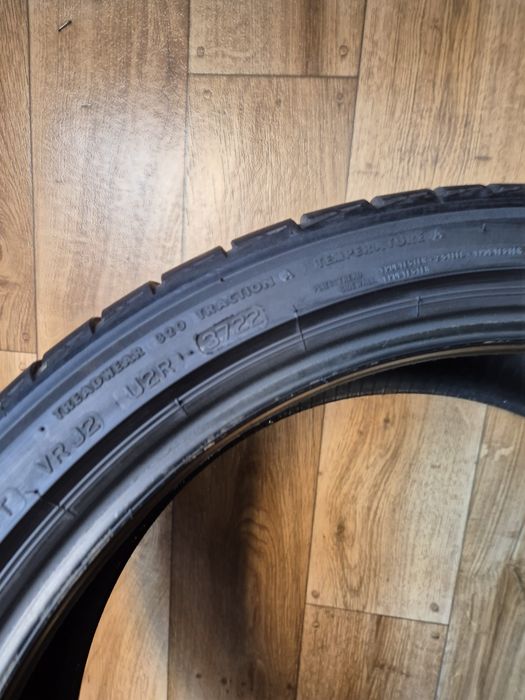 225/40/19 Bridgestone Para Lato 6,5mm 2022r