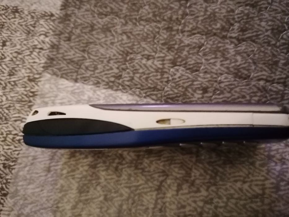 Nokia 6100 azul/branco