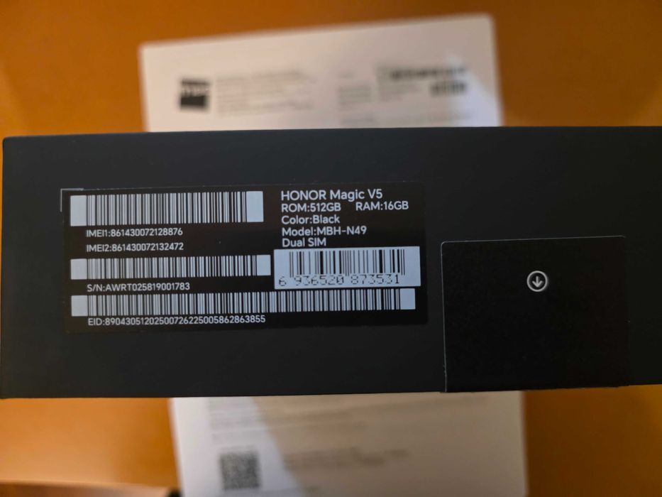 Honor Magic V5 + Extras