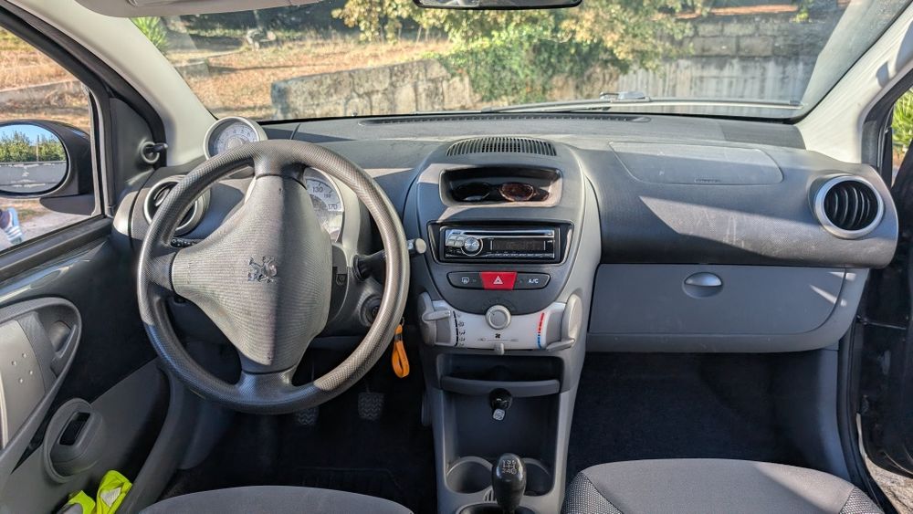 Peugeot 107 1.0 AC