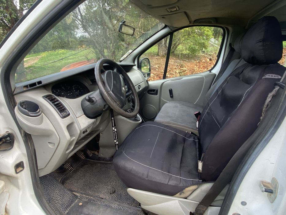 Renault Trafic 9 lugares 2004 2.5dci 140cv