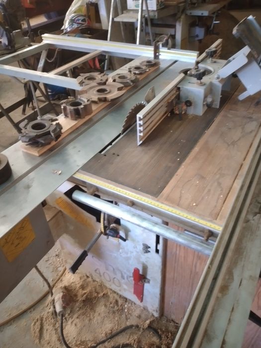 Máquina de carpintaria