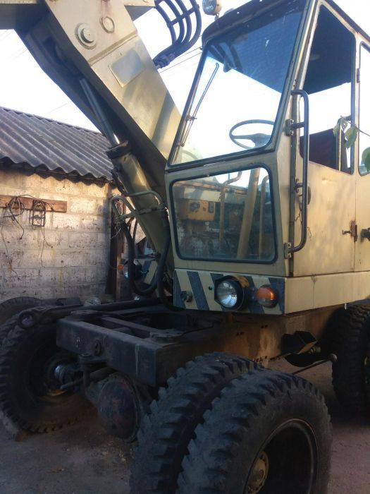 Екскаватор Warynski k406