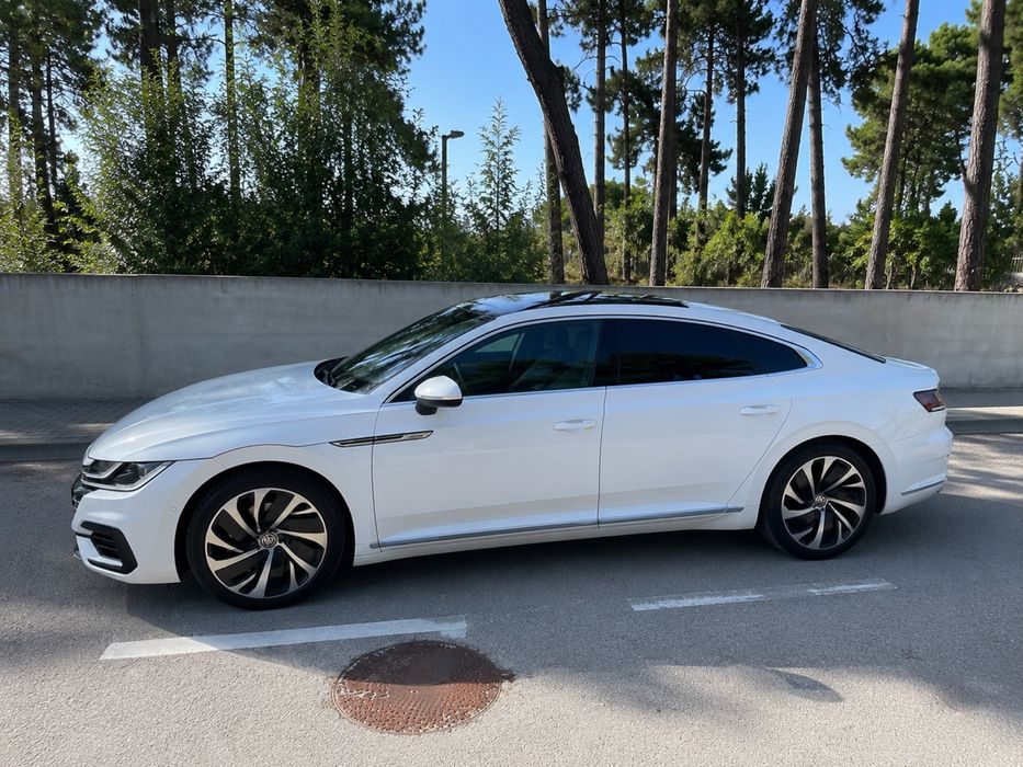 VW Arteon R-Line 240cv 4Motion — Full Extras — Impecável