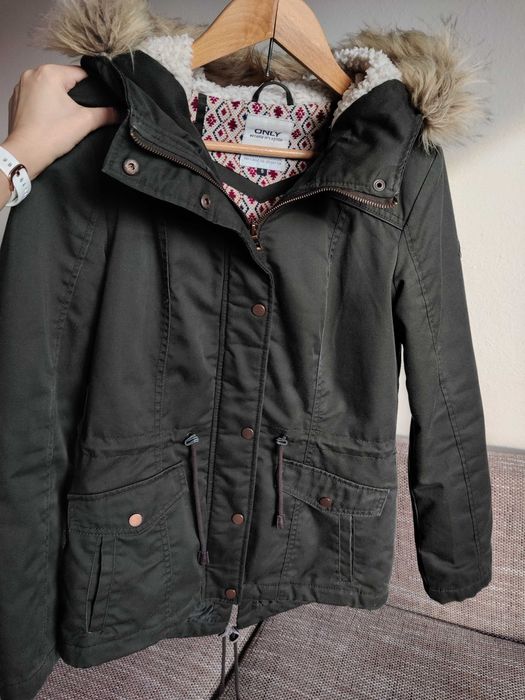 Ciemnozielona kurtka parka - Only - rozmiar S