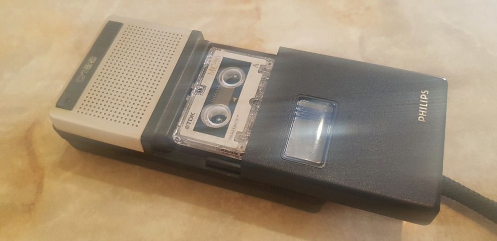 Диктофон механічний Phillips 0185