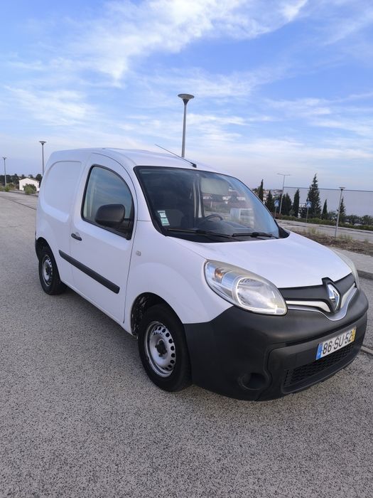 Renault Kangoo compact  de 3 lugares em muito bom estado