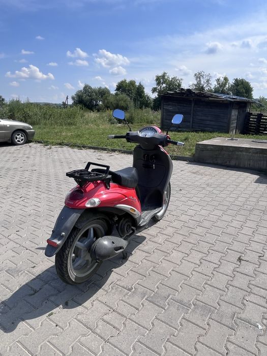 Продам скутер Piaggio Liberty