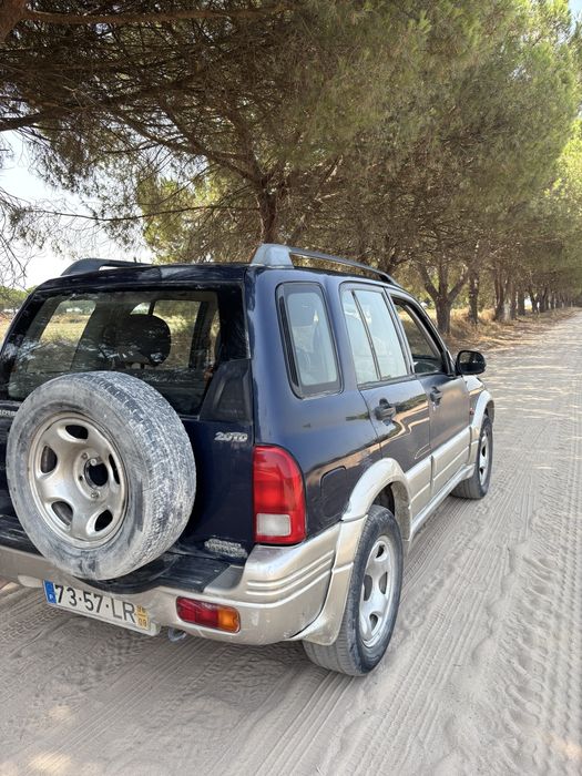 Suzuki Grand Vitara — fotografia 4