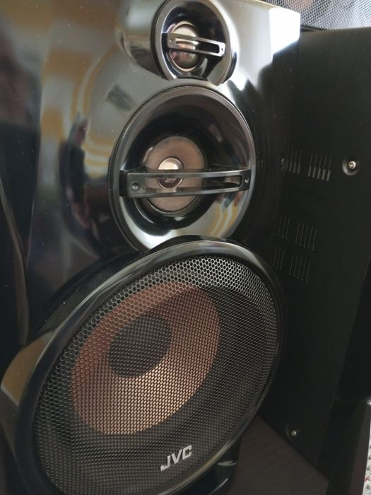 Продам новый музыкальный центр JVC DX-J36: 20 000 грн