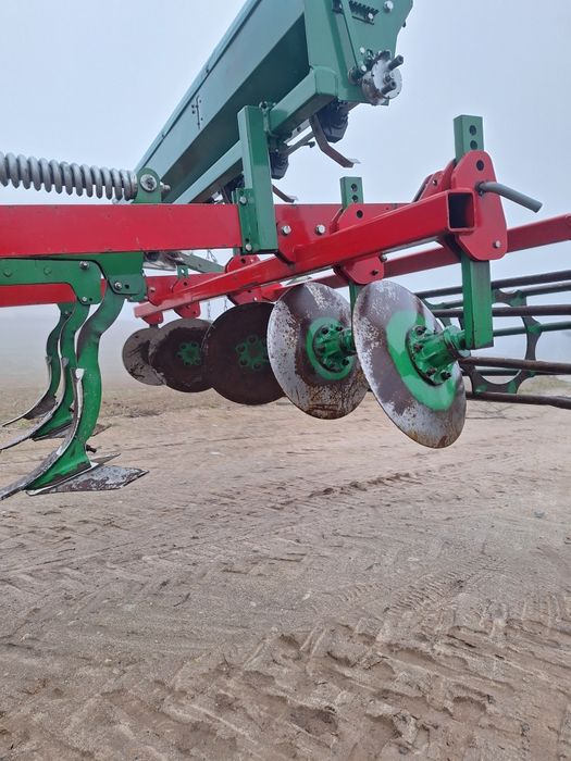 Agregat ścierniskowy głębosz gruber Unia