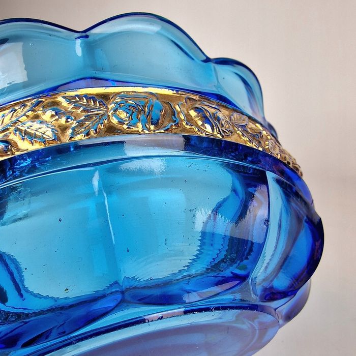 Stara misa model Ariadne Brockwitz Glas Art Deco
