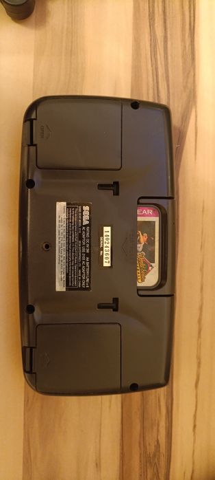 Sega game gear + картриджи продам