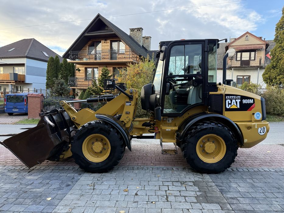 Ładowarka przegubowa kołowa Caterpillar CAT 908M z Niemiec bez DPF