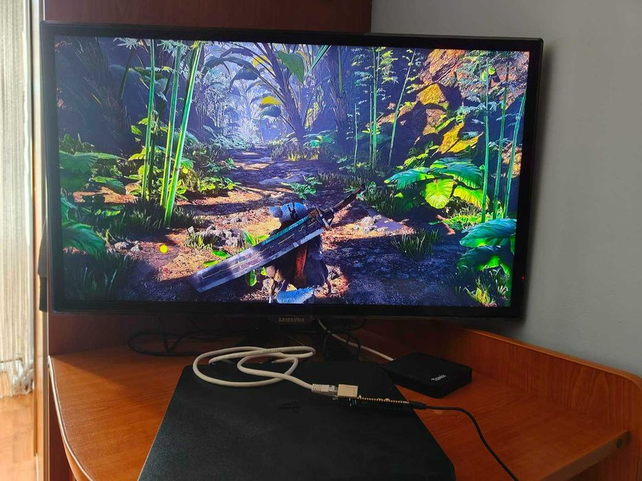 Sony Playstation 4 500Gb 9.60 + ігри