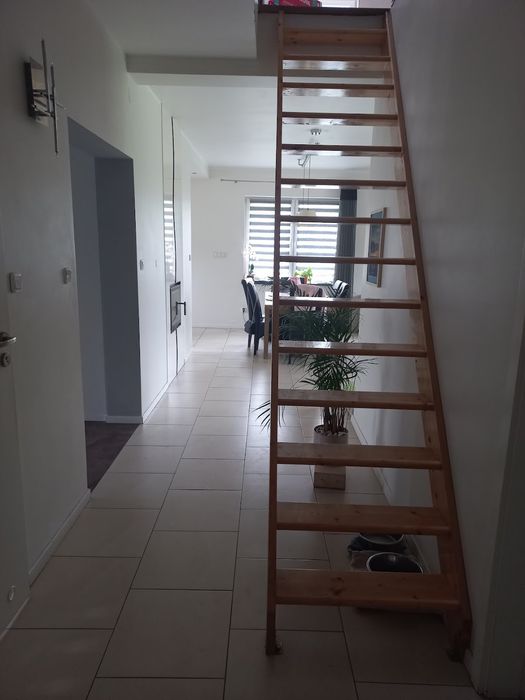 Schody drewniane sosnowe