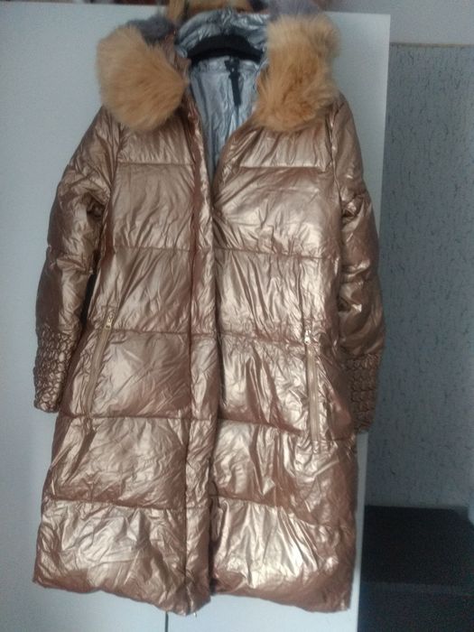Nowa złota kurtka