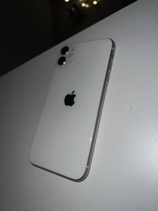 Продаєтся айфон Iphone 11 128G