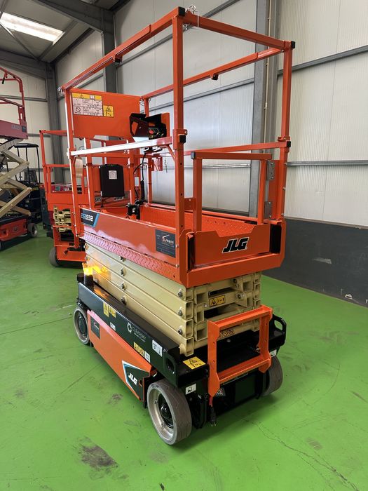 Plataforma Elevatoria Tesoura eletrica JLG 8 metros Nova