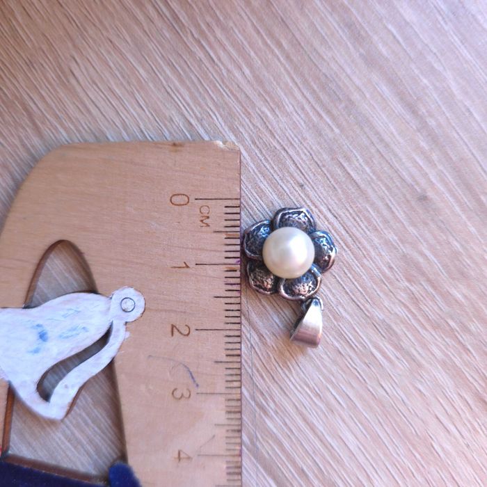 Срібний гарнітур з перлинами