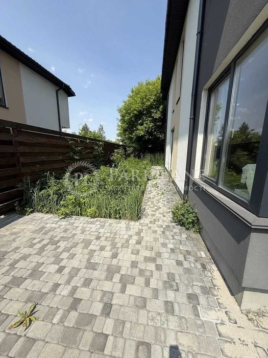 Дуплекс Таун Хаус Озеро  Осокорки 6 км 7-ма Садова