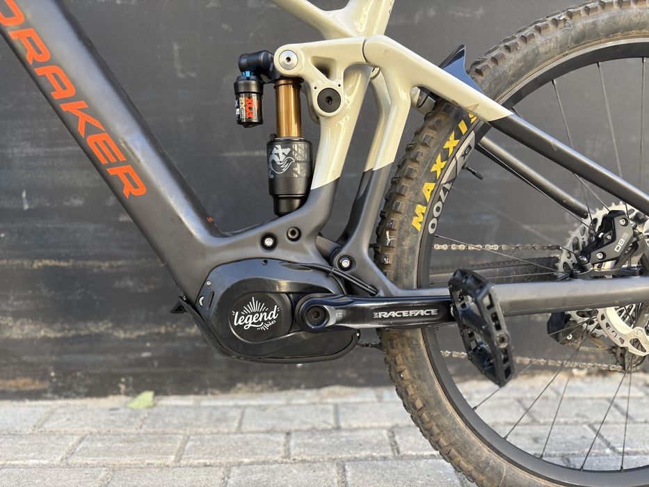 Mondraker Crafty Carbon R 2023 | Motor novo 114 km | Full upgrades