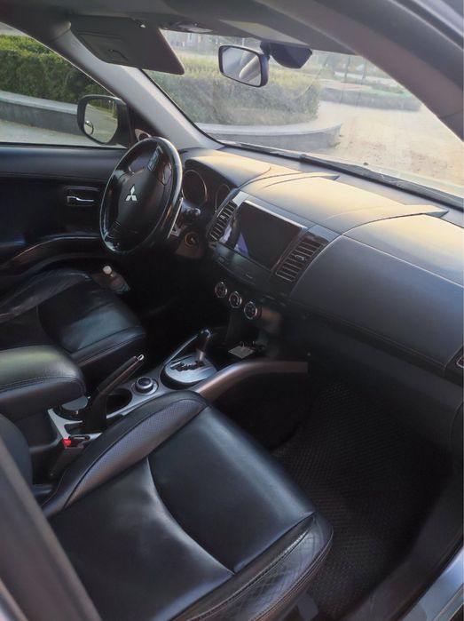 Mitsubishi Outlander 2.4
