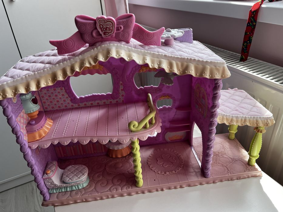 Domek dla małych lalek