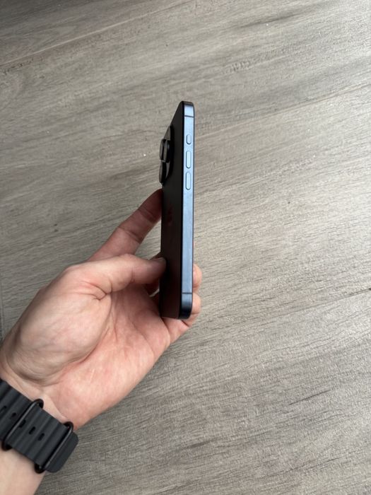 Apple iPhone 15 Pro 256gb blue titanium