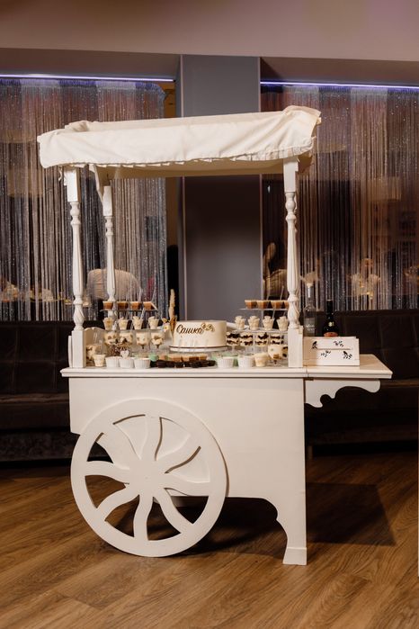 Кенді-бар / кенди-бар / тележка / фотозона