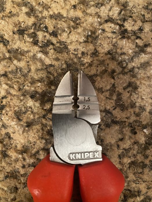 Alicate KNIPEX 14.25.160