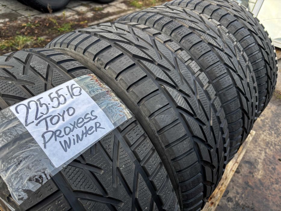 225-55-R16 TOYO WINTER SPORT 4штуки зимняя резина GERMANY 2023
