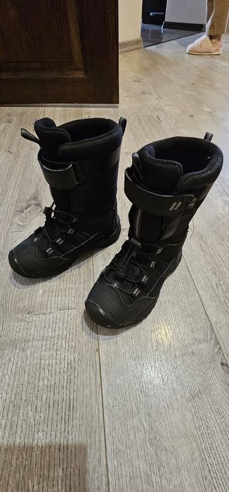 KEEN Unisex-Child Winterport Neo Водонепроникні зимові чобітки дитячі.