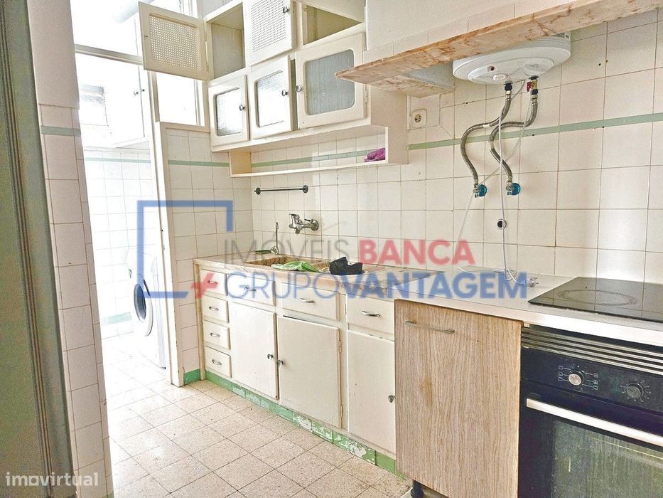 Apartamento T3, 80 m2 Barreiro l Bem Localizado