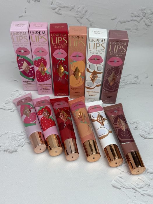 Олійка блиск для губ Charlotte Tilbury