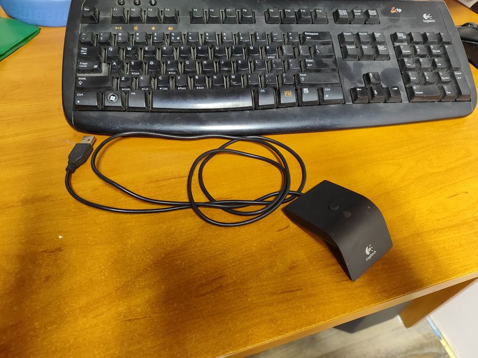 Klawiatura logitech deluxe 660 cordless desktop