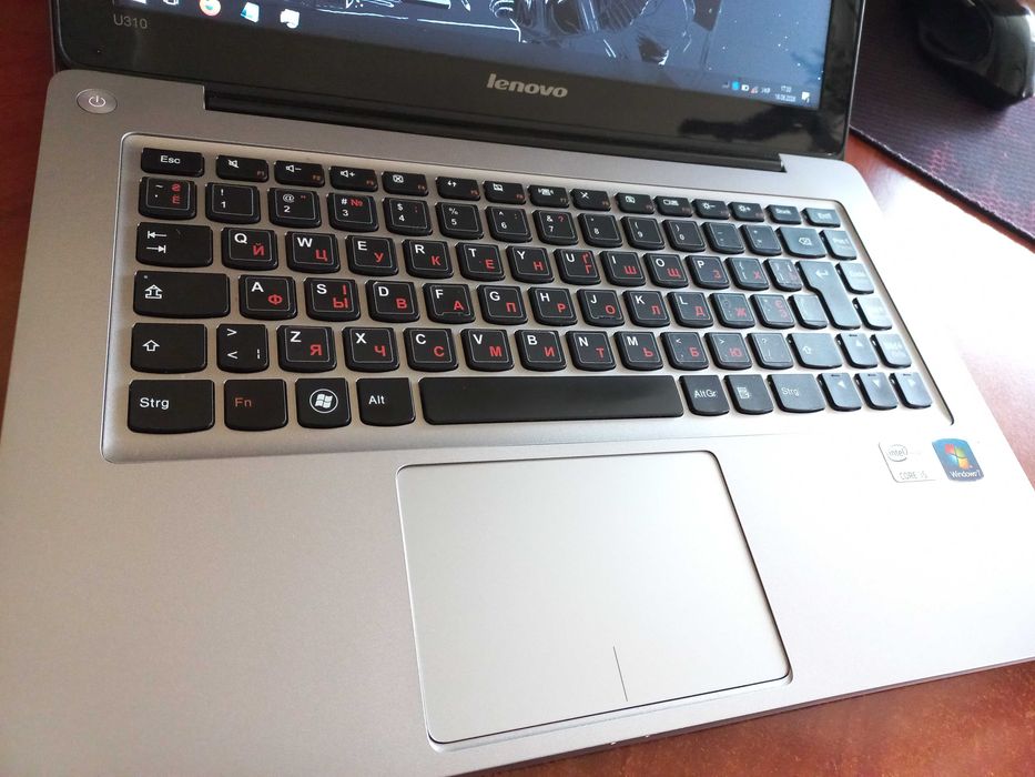 Ноутбук - 8Гб/4ядра intel i5 - lenovo u310 - hdmi LAN Wi-Fi вебкам Win 10 батарея 2год